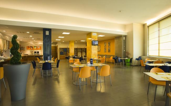Фото отеля Holiday inn airport