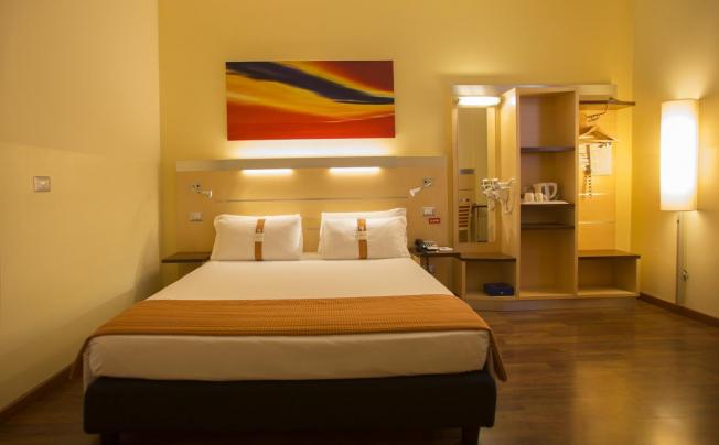 Фото отеля Holiday inn airport