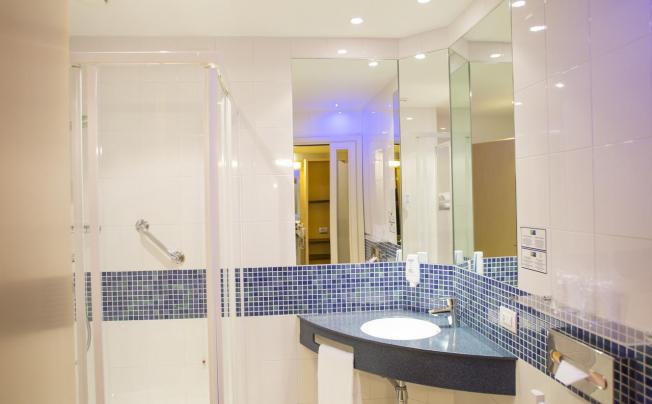 Фото отеля Holiday inn airport