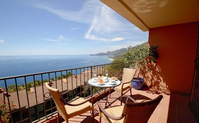 Фото отеля Capo Dei Greci Taormina Coast Hotel & SPA
