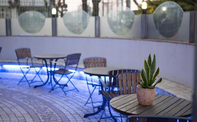 Фото отеля Amba Hotel