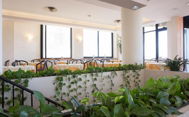 Фото отеля Amba Hotel