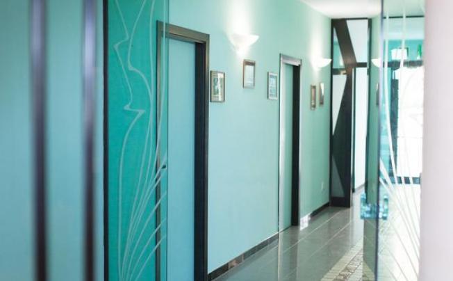 Фото отеля Amba Hotel