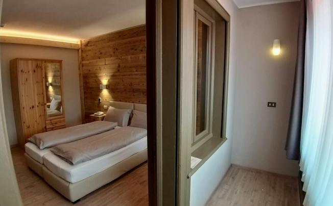 Фото отеля Bernina Hotel