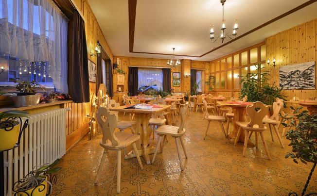 Фото отеля Bernina Hotel