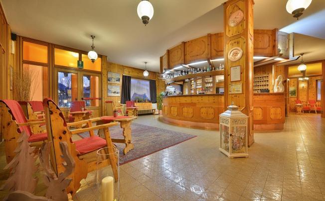 Фото отеля Bernina Hotel