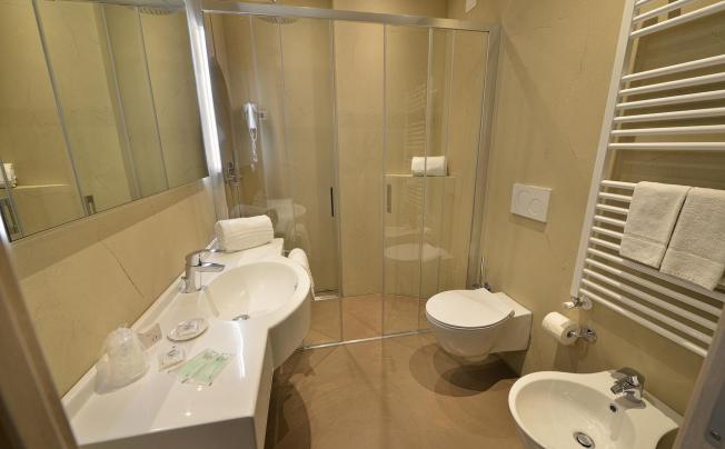 Фото отеля Bernina Hotel