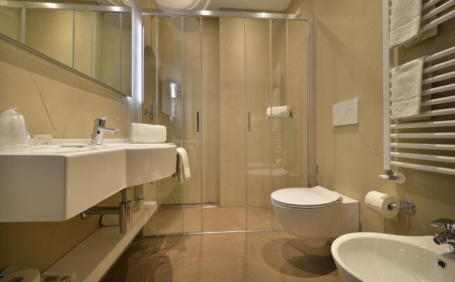 Фото отеля Bernina Hotel