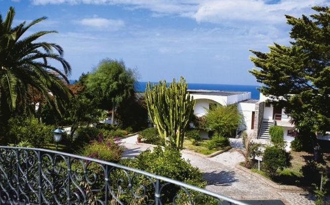 Фото отеля Labranda Rocca Nettuno Tropea