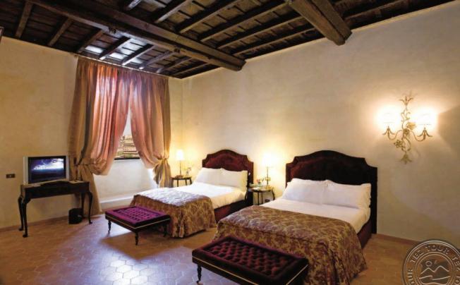 Фото отеля Voi Donna Camilla Savelli Hotel