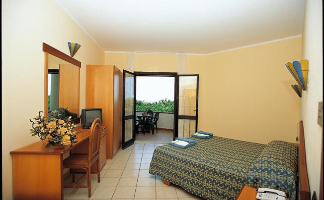 Фото отеля Villaggio Hotel Torre Ruffa