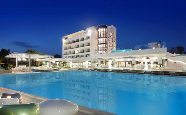 Фото отеля Hotel Mec