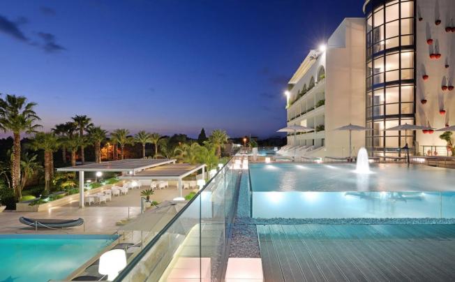 Фото отеля Hotel Mec