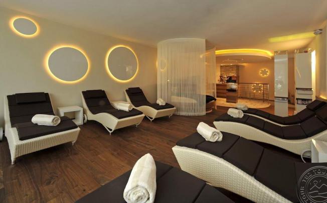 Фото отеля Touring Hotel