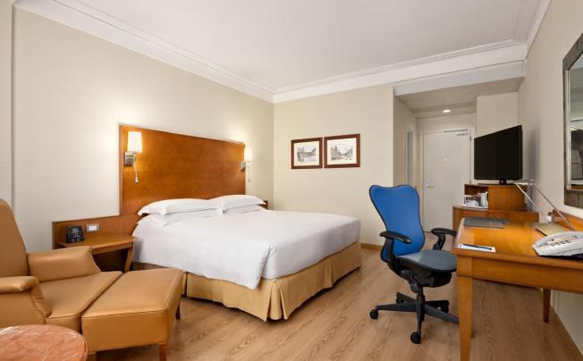 Фото отеля Hilton Rome Airport
