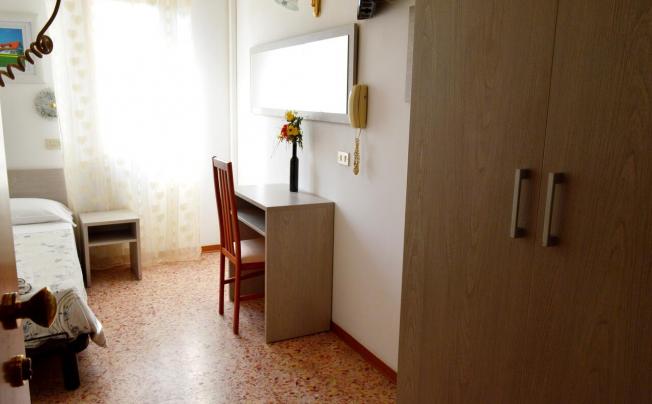 Фото отеля Cirene Hotel