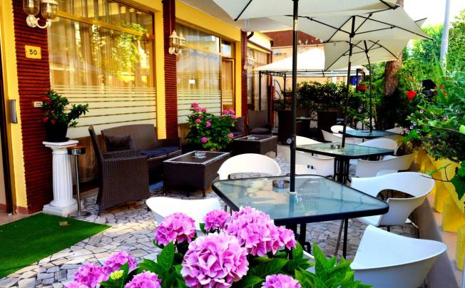 Фото отеля Cirene Hotel