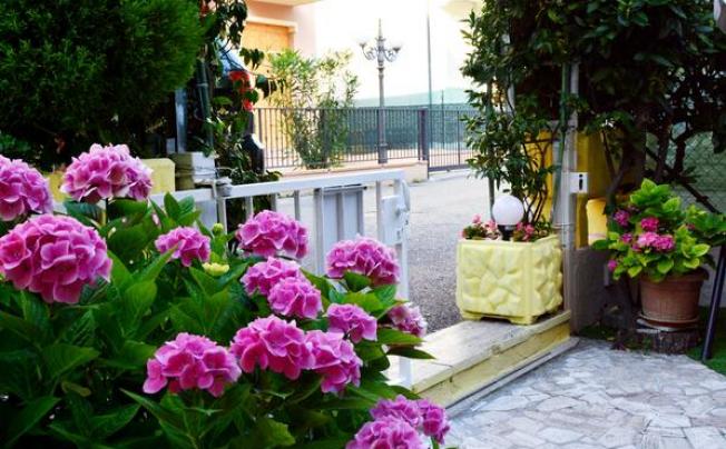 Фото отеля Cirene Hotel