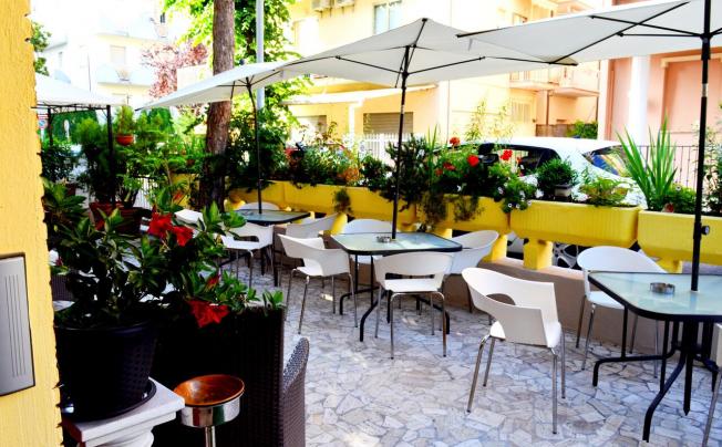 Фото отеля Cirene Hotel