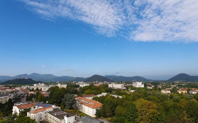 Фото отеля Panoramic Plaza