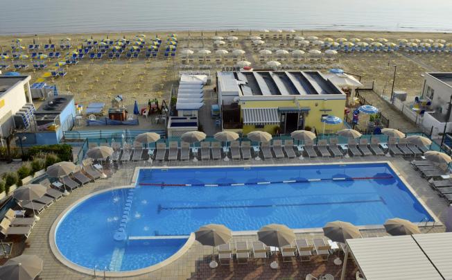 Фото отеля Lungomare Cesenatico