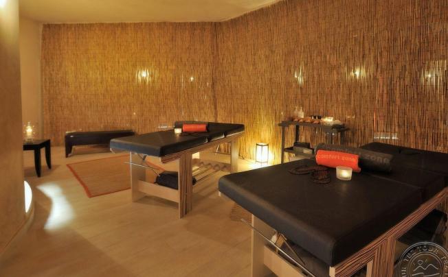 Фото отеля Falconara Charming House Resort & Spa