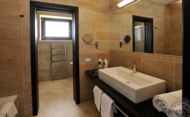 Фото отеля Falconara Charming House Resort & Spa
