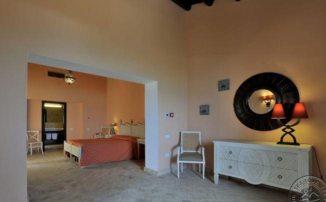 Фото отеля Falconara Charming House Resort & Spa