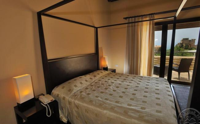 Фото отеля Falconara Charming House Resort & Spa