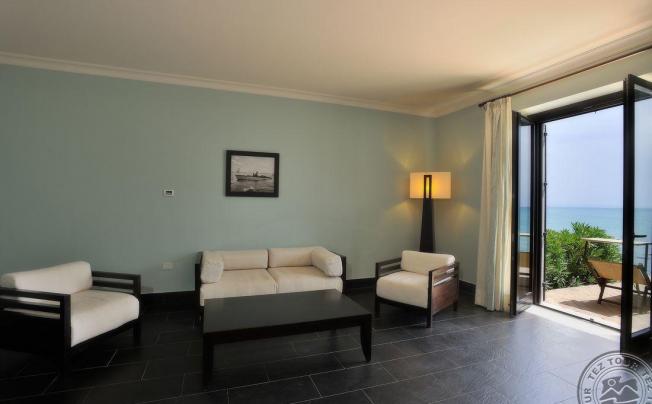 Фото отеля Falconara Charming House Resort & Spa