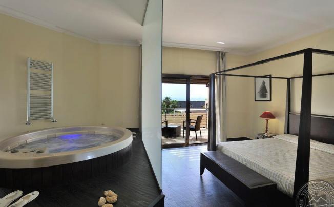 Фото отеля Falconara Charming House Resort & Spa