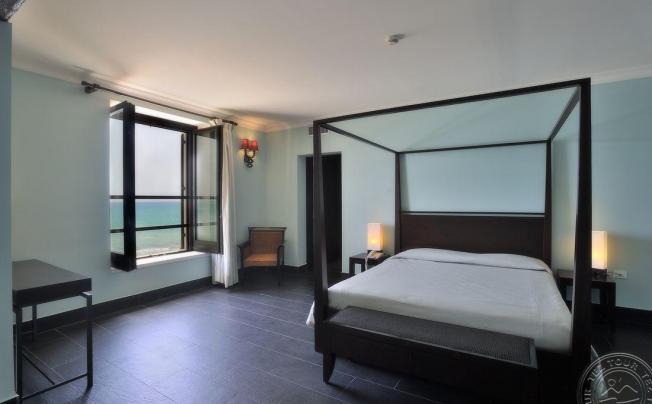 Фото отеля Falconara Charming House Resort & Spa