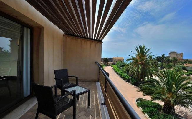 Фото отеля Falconara Charming House Resort & Spa
