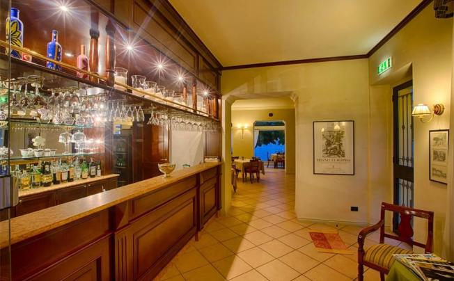 Фото отеля TAVERNA BLEU