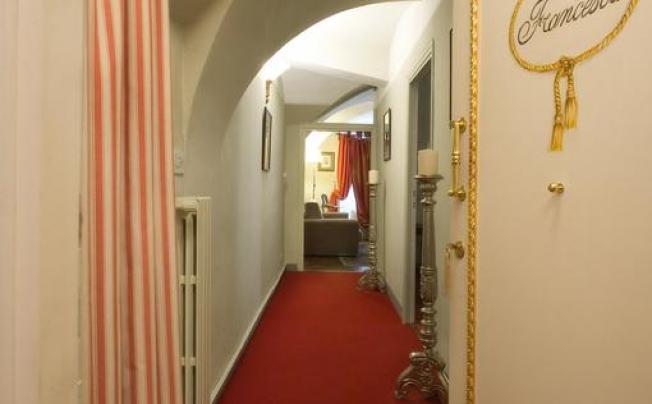 Фото отеля PALAZZO MAGNANI FERONI 