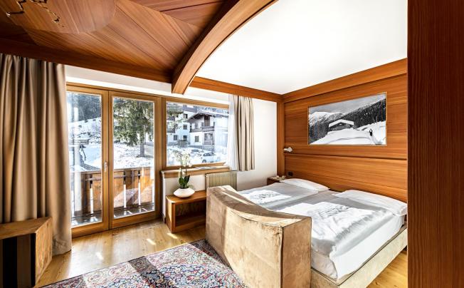 Фото отеля Dahu Hotel