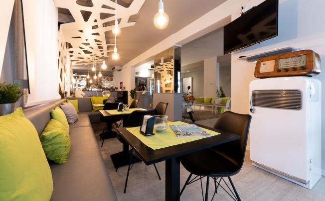 Фото отеля Anny Hotel