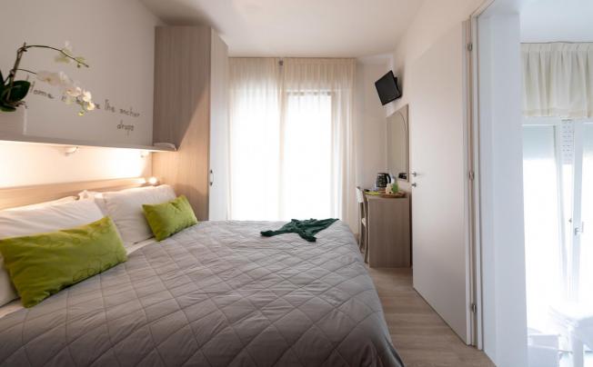Фото отеля Anny Hotel