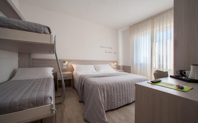 Фото отеля Anny Hotel