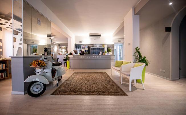 Фото отеля Anny Hotel