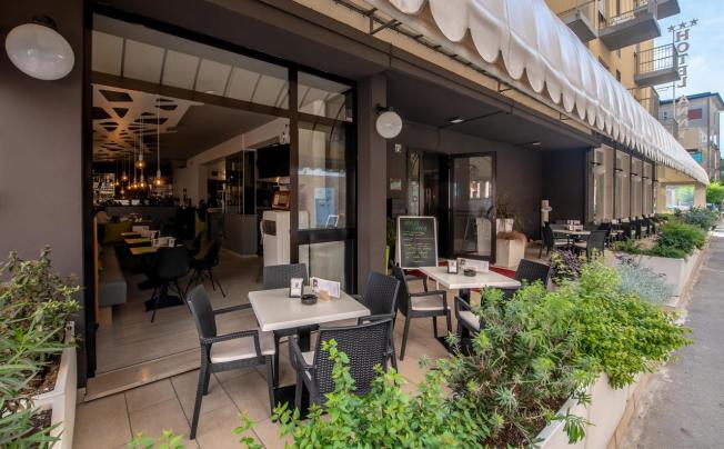 Фото отеля Anny Hotel