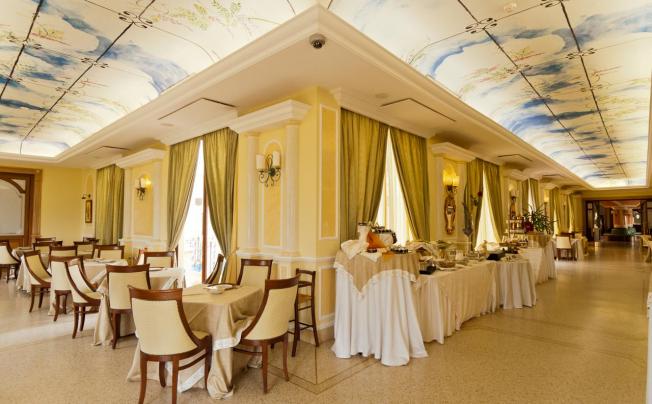 Фото отеля PARCO DEI PRINCIPI HOTEL