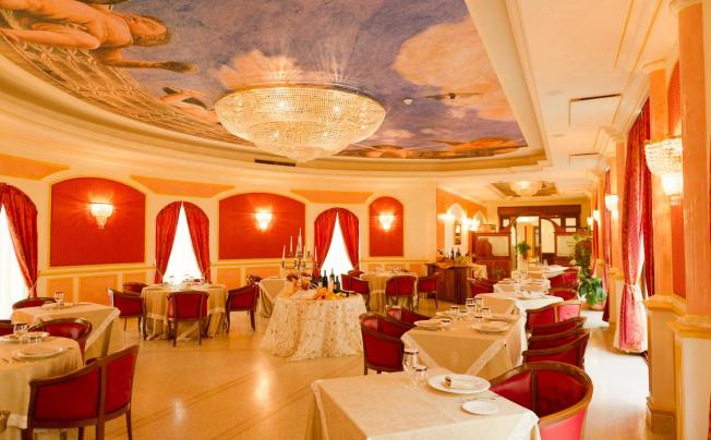 Фото отеля PARCO DEI PRINCIPI HOTEL