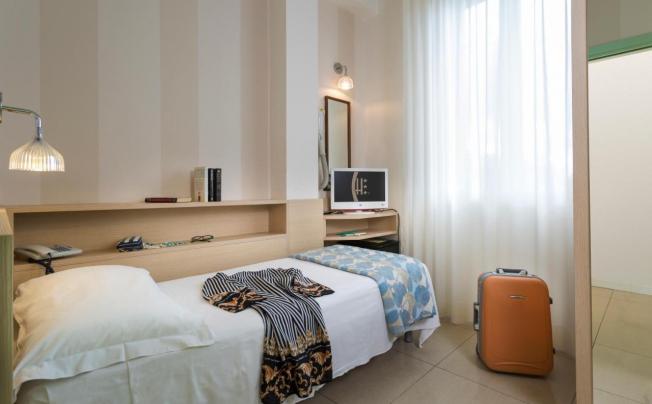 Фото отеля Calypso Hotel