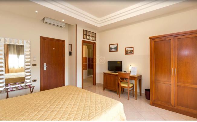 Фото отеля Ranch palace