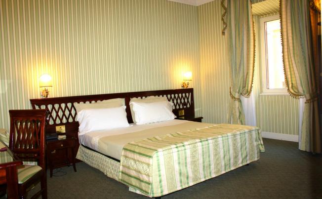 Фото отеля The Baileys Hotel - Rome
