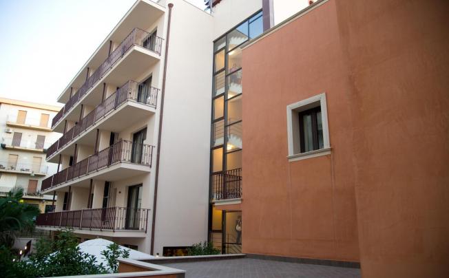 Фото отеля Artemis Hotel