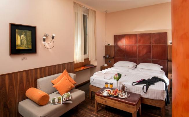 Фото отеля ART HOTEL BY THE SPANISH STEPS 