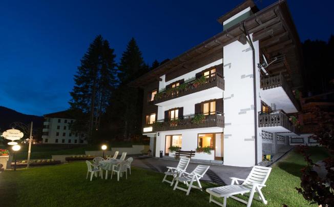 Фото отеля Garni Bucaneve Hotel