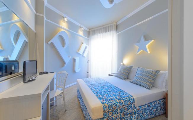 Фото отеля Admiral Art Hotel